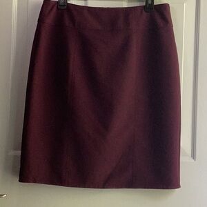 Worthington burgundy pencil skirt, size 12